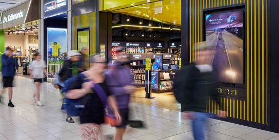 Travellers at ADL